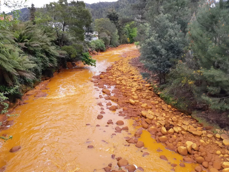 Where Does Acid Mine Drainage/Acid and Metalliferous Drainage Come From?